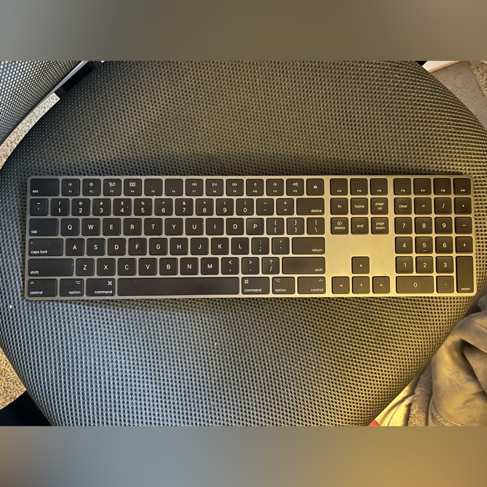 Apple Magic Keyboard - Model A1843